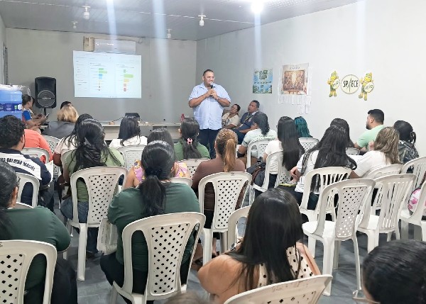 SEDUC Cascavel amplia formação para fortalecer estratégias, práticas e gestão escolar